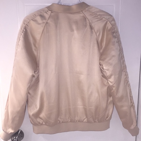 Forever 21 baby pink bomber jacket - Picture 3 of 4